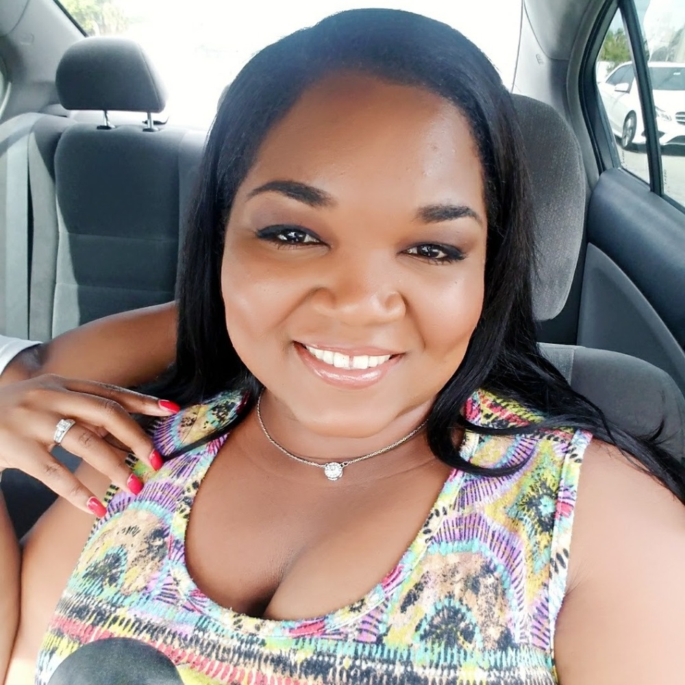 Meet your Posher, Aliya